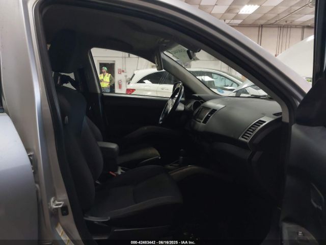 2008 MITSUBISHI OUTLANDER JA4LT21W28Z005530 Photo 4