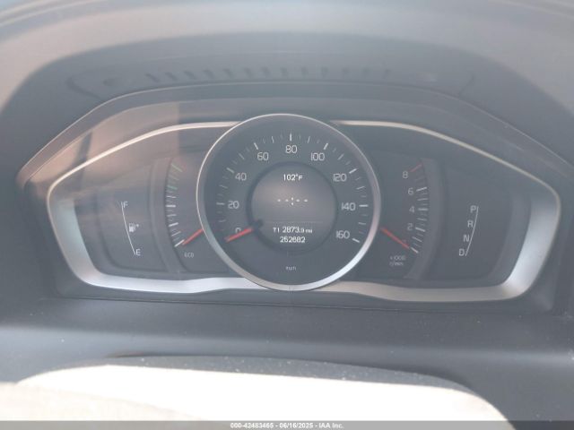 2017 VOLVO XC60 YV440MDJ7H2097982 Photo 6