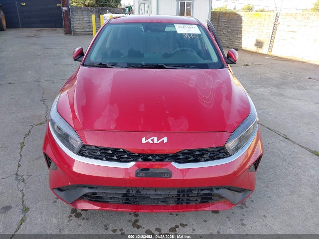 42483493 :رقم المزاد ، 3KPF24AD6RE835781 vin ، 2024 Kia Forte Lxs مزاد بيع