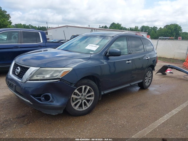 Nissan Pathfinder 2016 5N1AR2MN3GC633978 Image 2