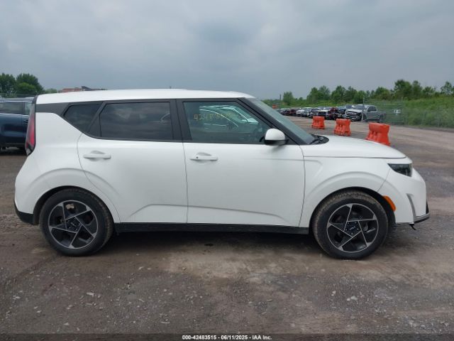 KNDJ33AU8P7852970 KIA SOUL EX