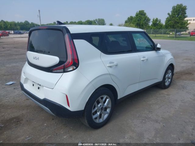 KNDJ23AU7P7210968 KIA SOUL LX