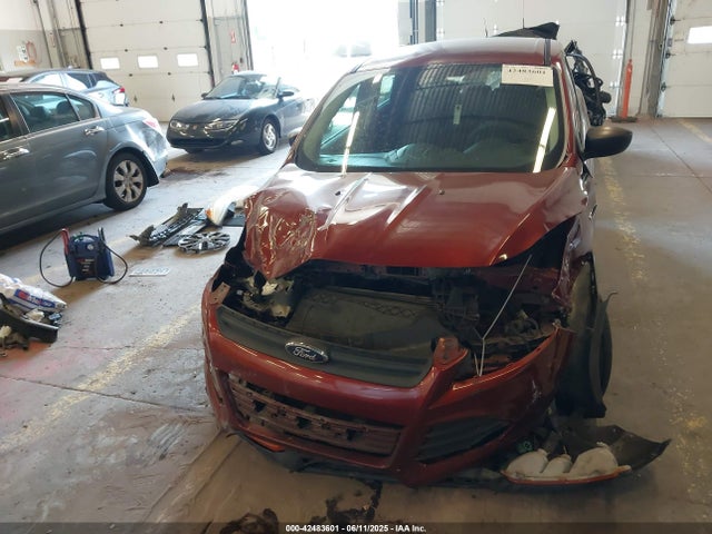 1FMCU0F70EUA61916 Ford 2014