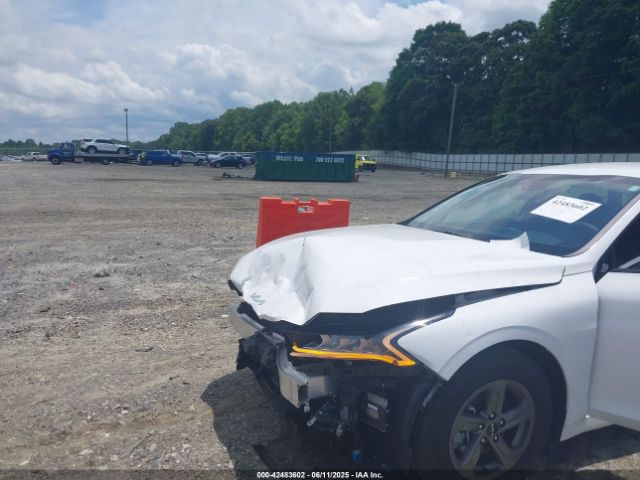2023 KIA K5 5XXG14J22PG209929 Photo 5