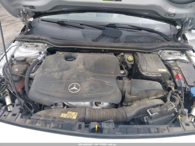 2015 MERCEDES-BENZ GLA 250 WDCTG4GB5FJ176997 Photo 9