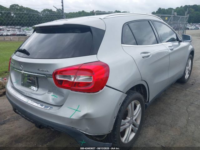 2015 MERCEDES-BENZ GLA 250 WDCTG4GB5FJ176997 Photo 3