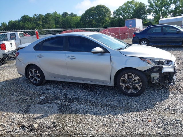 3KPF24AD0KE108755 KIA mpi nu