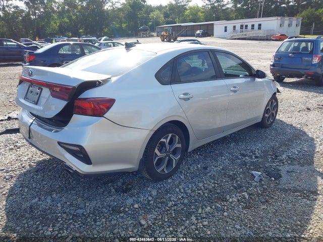 3KPF24AD0KE108755 KIA mpi nu