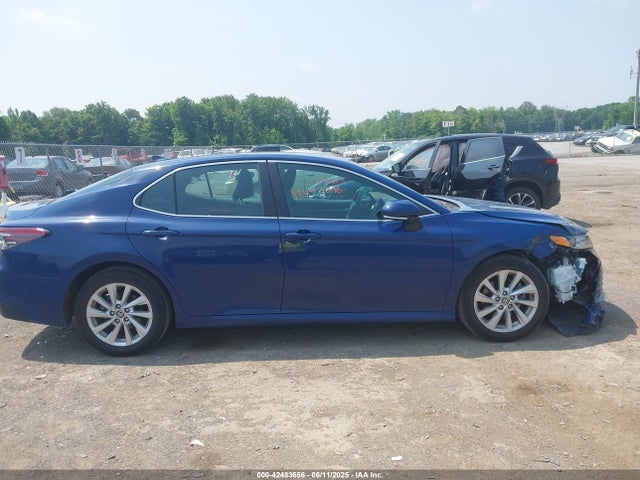 4T1R11AK9PU180068 Toyota CAMRY LE