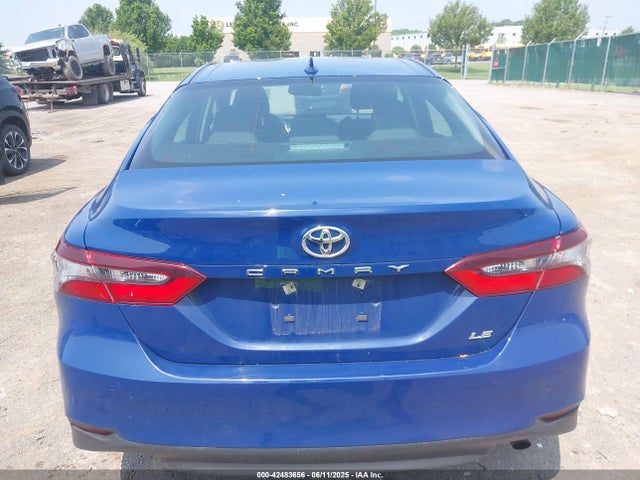 4T1R11AK9PU180068 Toyota CAMRY LE