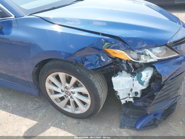 4T1R11AK9PU180068 Toyota CAMRY LE