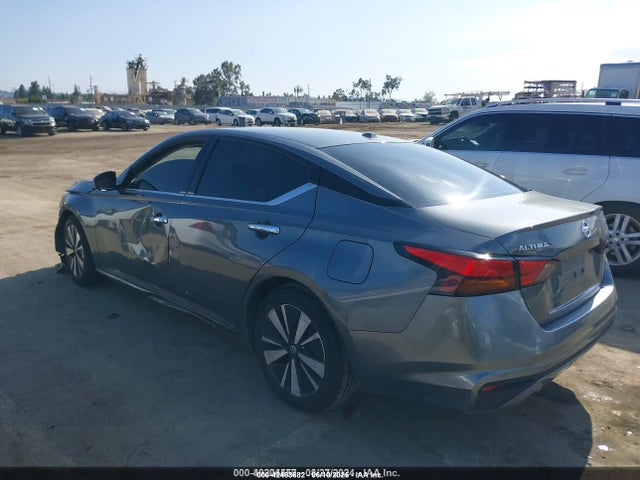 Nissan 2020 2020 1N4BL4EV4LC143506 Image 3
