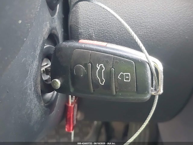 2013 AUDI A3 WAUBEAFM3DA006916 Photo 10