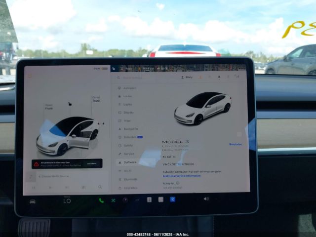 5YJ3E1EB6NF168930 Tesla MODEL 3