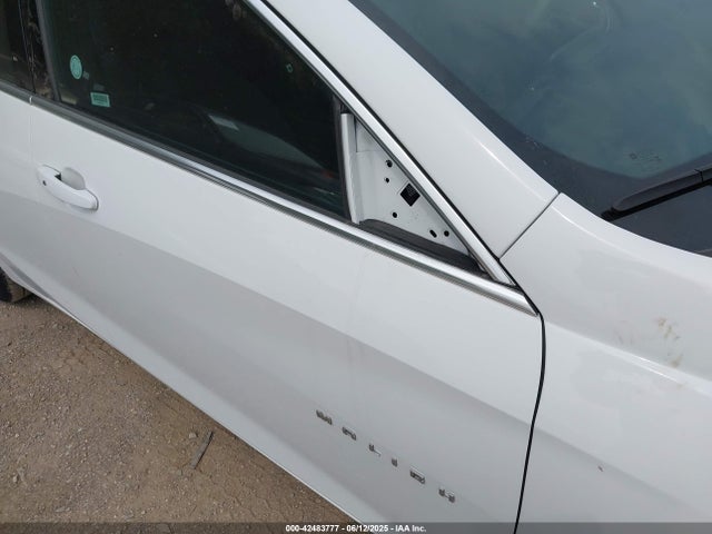 1G1ZD5ST5RF161124 Chevrolet Malibu Fwd 1lt