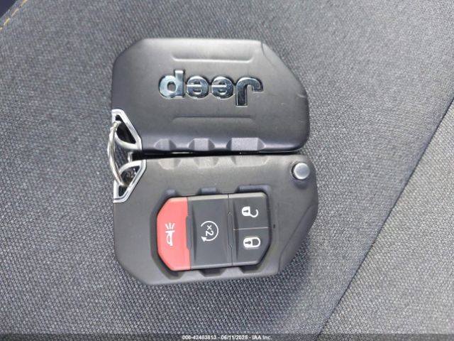 2024 JEEP WRANGLER 1C4PJXDG8RW334590 Photo 10