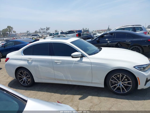 BMW 330I 2021 WBA5R1C03MFK81966 Image 13
