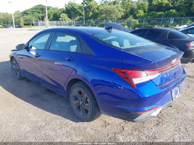 2022 HYUNDAI ELANTRA KMHLM4AG5NU296004 Photo 2