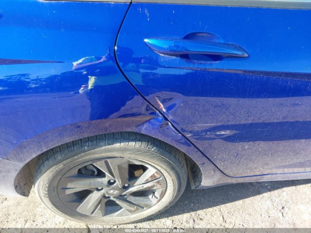 2022 HYUNDAI ELANTRA KMHLM4AG5NU296004 Photo 5
