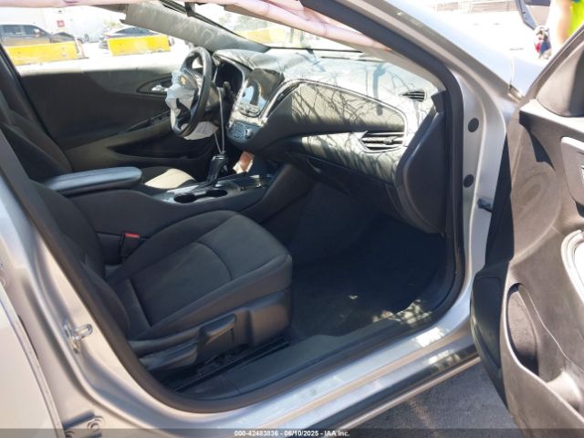 2019 CHEVROLET MALIBU 1G1ZD5ST8KF159972 Photo 4