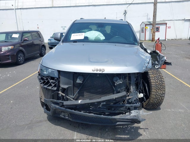 1C4RJFAG0GC377469 Jeep Grand Cherokee 75th Anniversary