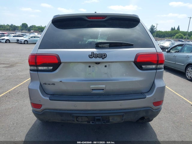 1C4RJFAG0GC377469 Jeep Grand Cherokee 75th Anniversary