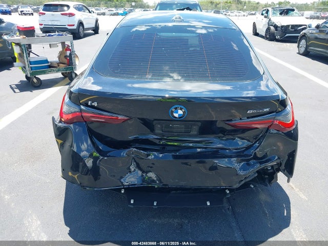 BMW 2023 2023 WBY43AW02PFR45575 Image 6
