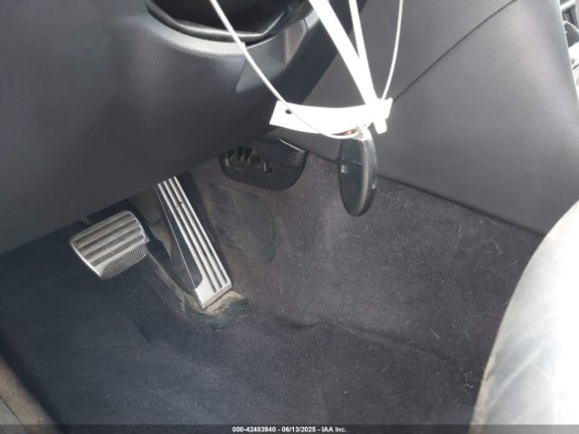 2016 INFINITI QX70 JN8CS1MU2GM130315 Photo 10