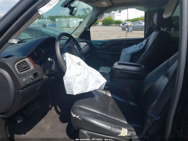 2011 GMC YUKON XL 1500 1GKS1MEF4BR329765 Photo 4