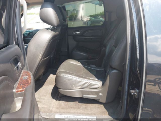 2011 GMC YUKON XL 1500 1GKS1MEF4BR329765 Photo 7