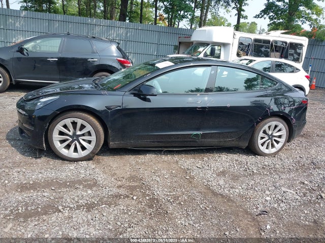 5YJ3E1EBXNF200343 Tesla MODEL 3