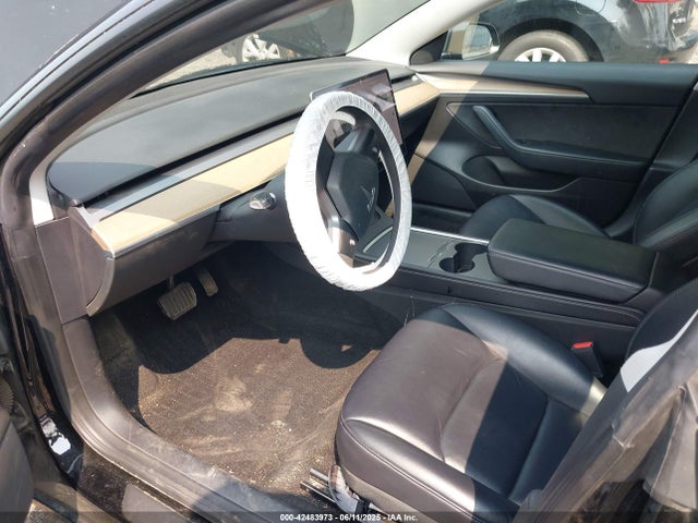 2022 TESLA MODEL 3 5YJ3E1EBXNF200343 Photo 4