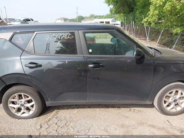 KNDJ23AU1R7234766 KIA SOUL LX