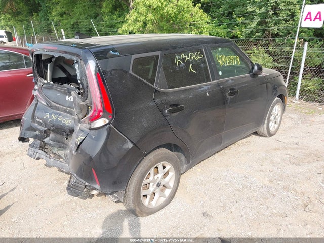 KNDJ23AU1R7234766 KIA SOUL LX