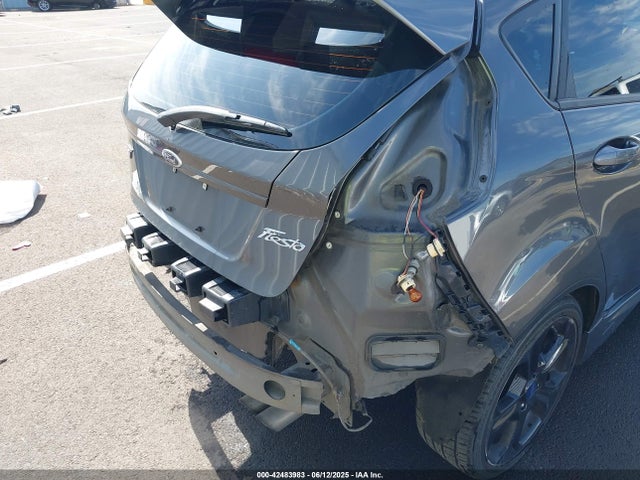 Ford 1.6l gtdi 2016 3FADP4GX2GM120306 Image 18