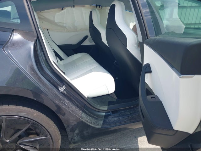 2025 TESLA MODEL 3 5YJ3E1ET8SF932622 Photo 7
