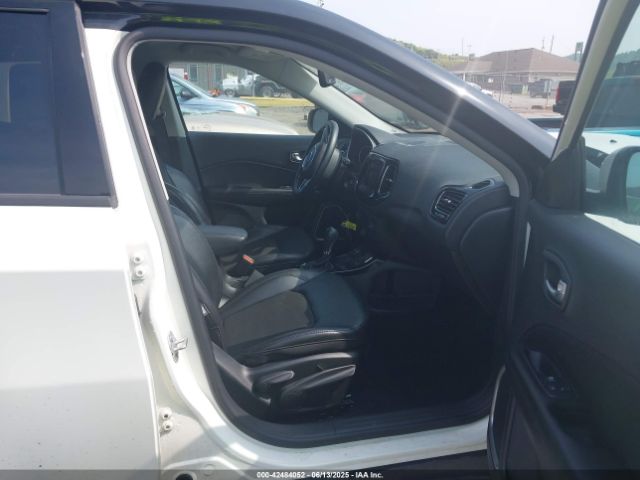 2020 JEEP COMPASS 3C4NJDBB6LT157841 Photo 4