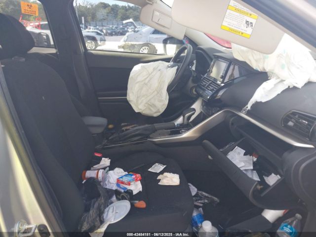 2025 MITSUBISHI ECLIPSE CROSS JA4ATUAA4SZ007956 Photo 4