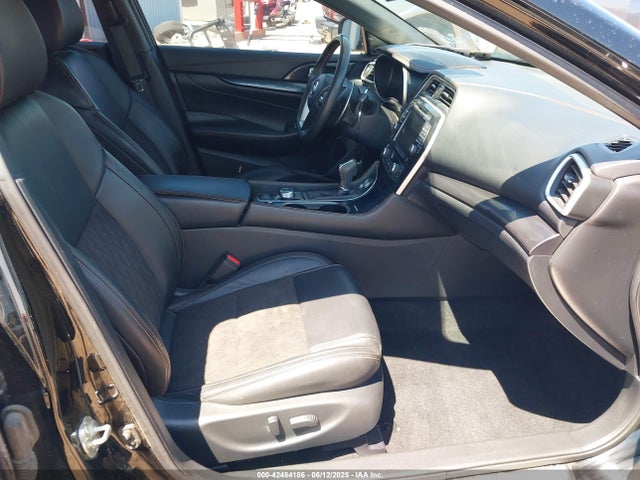 Nissan 2019 2019 1N4AA6AV4KC374682 Image 5
