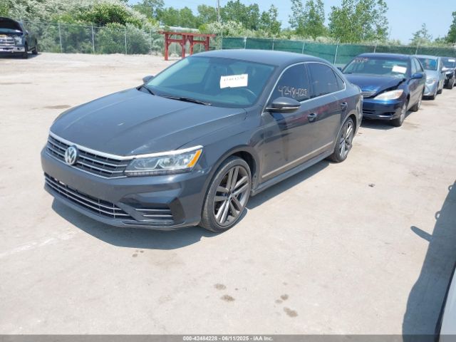 1VWDT7A31HC036894 Volkswagen Passat 1.8t R-line