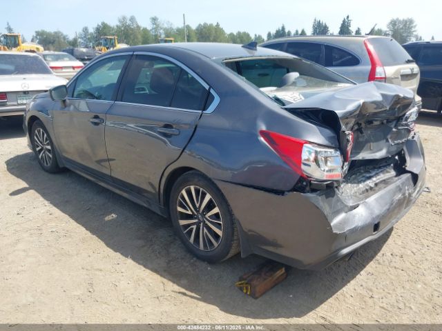 2018 SUBARU LEGACY 4S3BNAD69J3036252 Photo 2