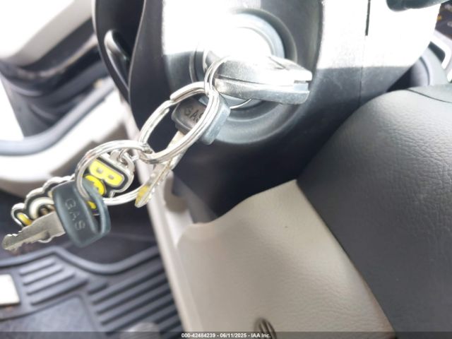 1FADP3F27HL241397 Ford FOCUS SE