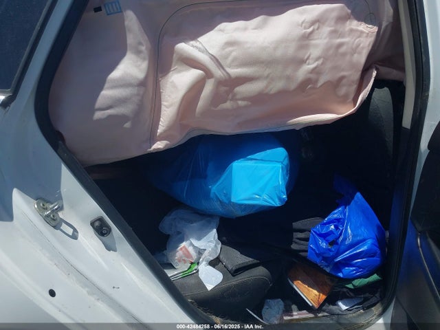 Nissan 2015 2015 3N1AB7AP5FY240133 Image 8