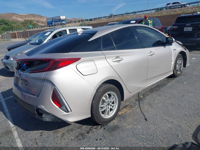 JTDKARFP1H3056487 Toyota 2zr-fxe+1nm