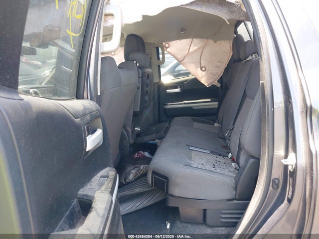 5TFRM5F14GX109202 Toyota 1ur-fe