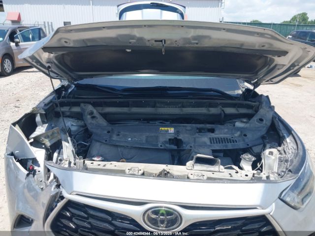 2022 TOYOTA HIGHLANDER 5TDGZRBH0NS251567 Photo 9