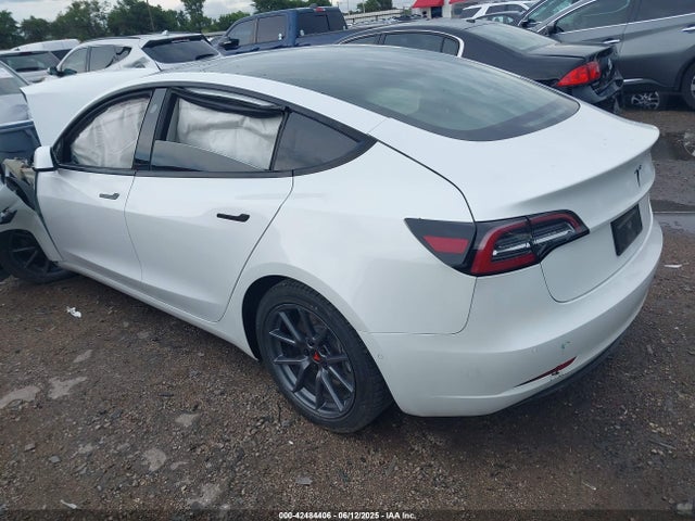 2021 TESLA MODEL 3 5YJ3E1EA3MF090368 Photo 2