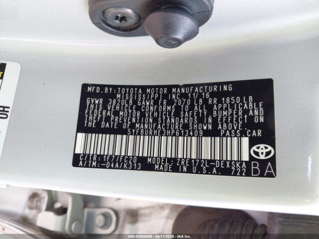 2017 TOYOTA COROLLA 5YFBURHE3HP613409 Photo 8