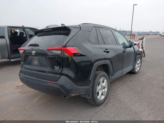 2021 TOYOTA RAV4 2T3P1RFV2MW208496 Photo 3