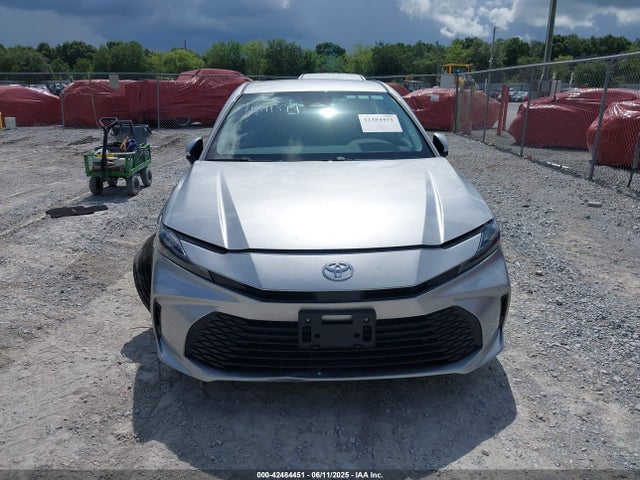 Toyota CAMRY LE 2025 4T1DAACK2SU524159 Image 12